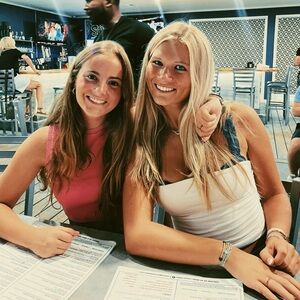 Meet your Posher, Mills